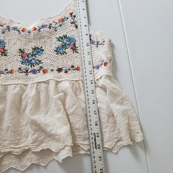 Altar'd State Shirt Womens Large Crochet Embroidered Peplum Tank Cami MCW9384 - Picture 3 of 8